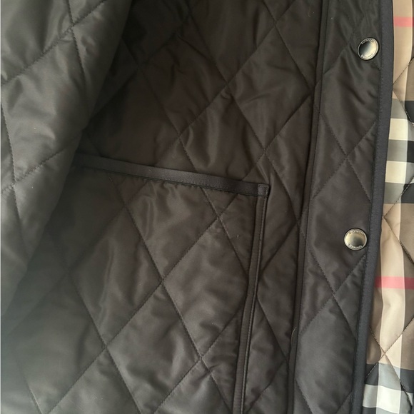 SALE🔥Burberry Parkgate Women’s Black Quilted Coat - Picture 8 of 9